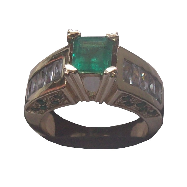 Anillo Esmeralda